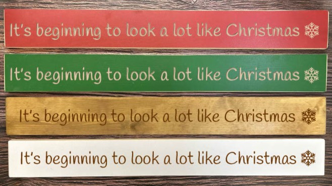 Its Beginning To Look A Lot Like Christmas – 80cm Rustic Wooden Sign