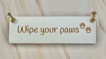 Wipe your paws white